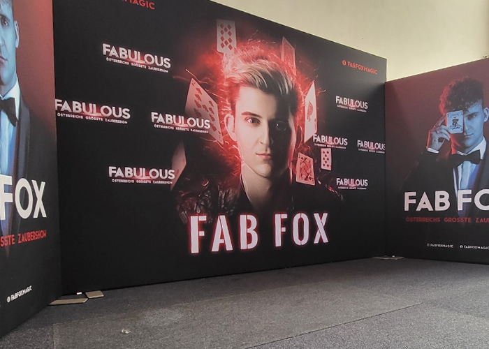 Leuchtrahmen FAB FOX Österreich Tour