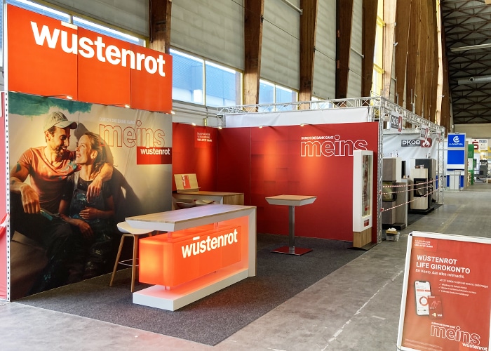 Wüstenrot Messestand Klagenfurt Leuchtrahmen Realizer